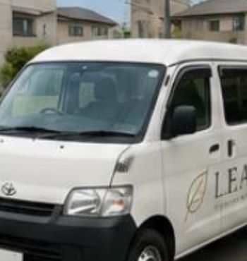 LEAFの社用車